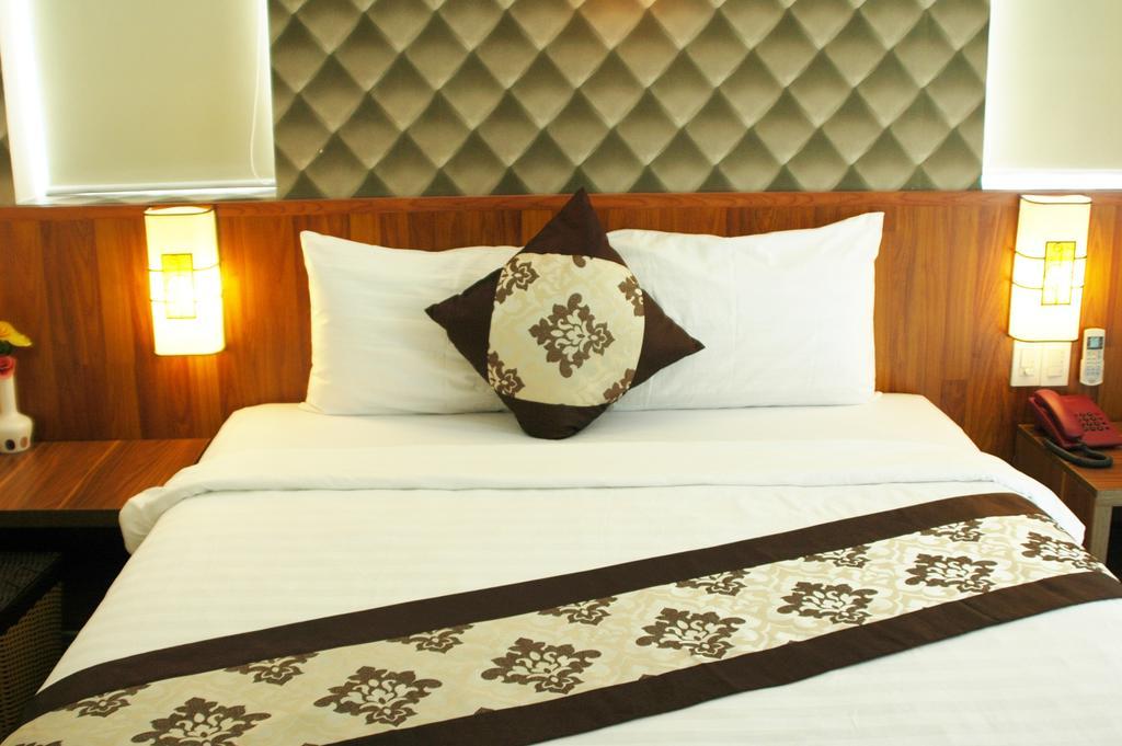 Minh Nhat Hotel Nha Trang Værelse billede