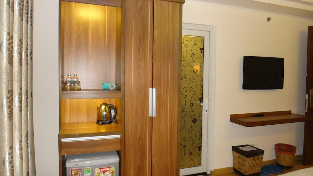 Minh Nhat Hotel Nha Trang Værelse billede